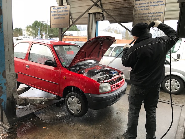 Motorwäsche